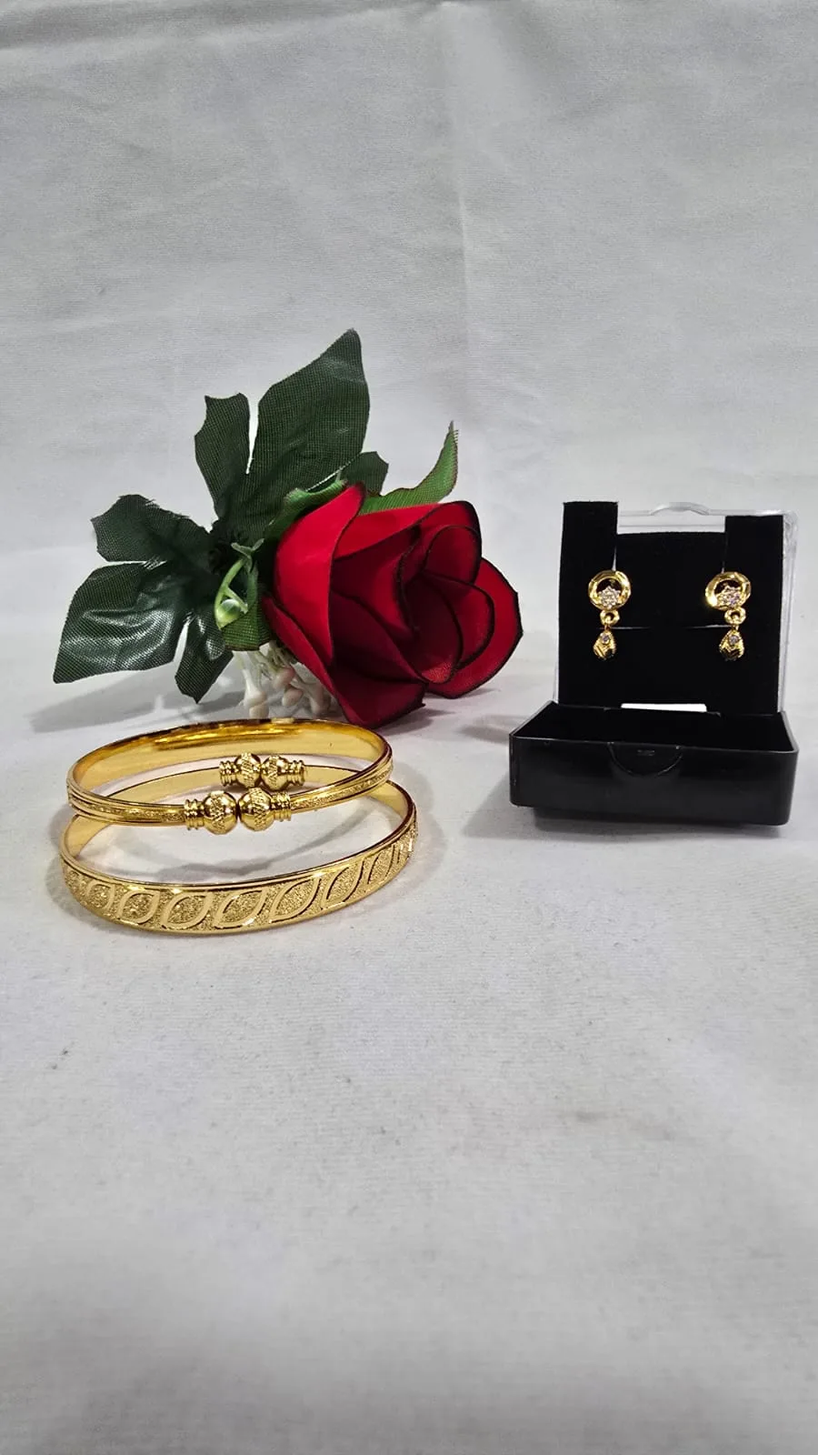 GOLDEN BLOOM SET-FREE BUTI WORTH ₹99