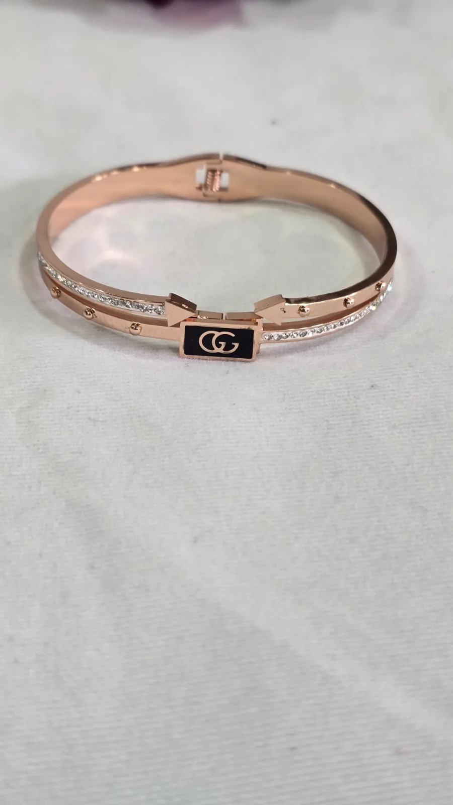 GLITZ FEMALE BRACELET - Image 2