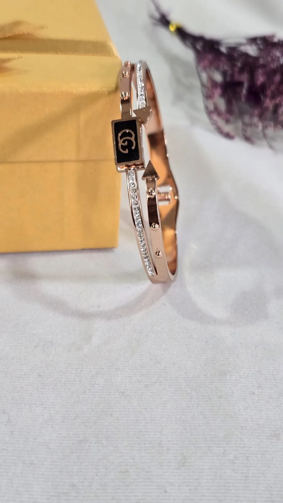 GLITZ FEMALE BRACELET - Image 3