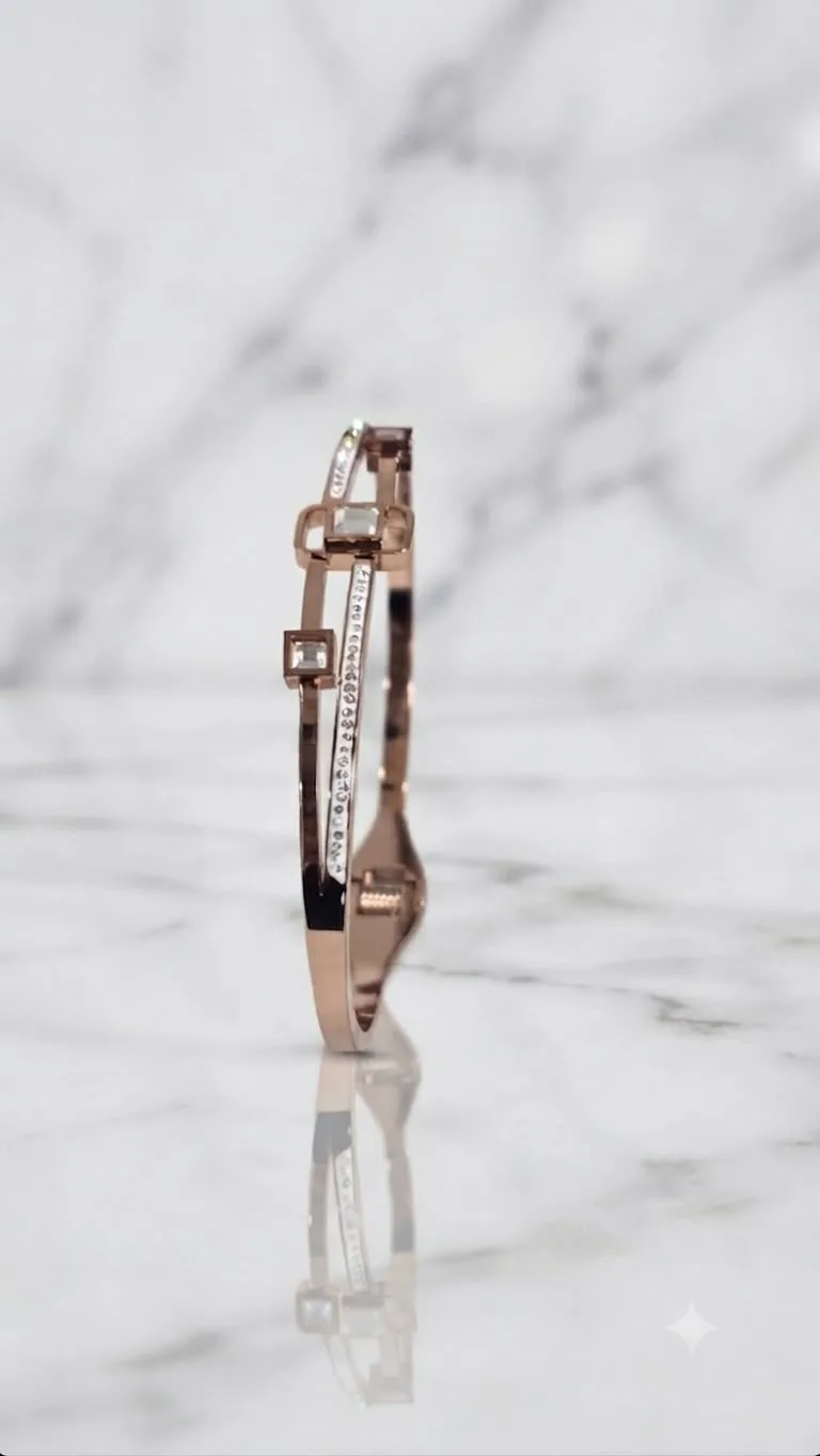 GLITZ FEMALE BRACELET - Image 4