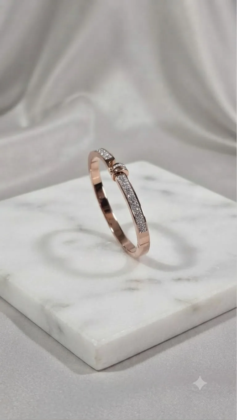 GLITZ FEMALE BRACELET - Image 4