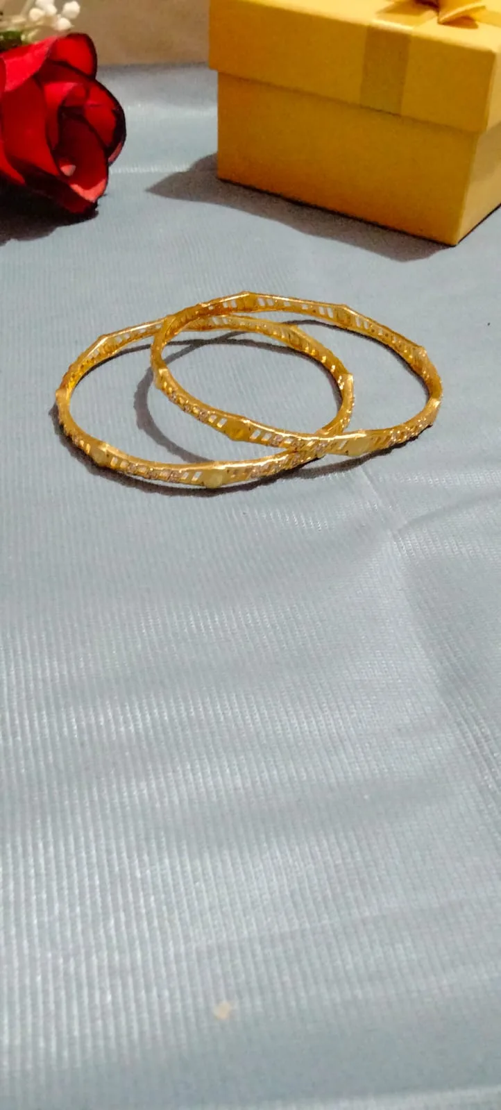 GOLD BANGLES - Image 2